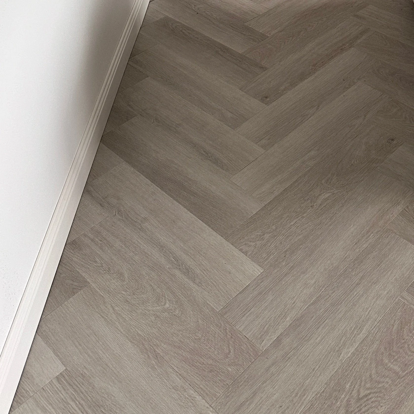 »Eiche Sago« Fischgrät Klebevinyl 1m² - Image 2