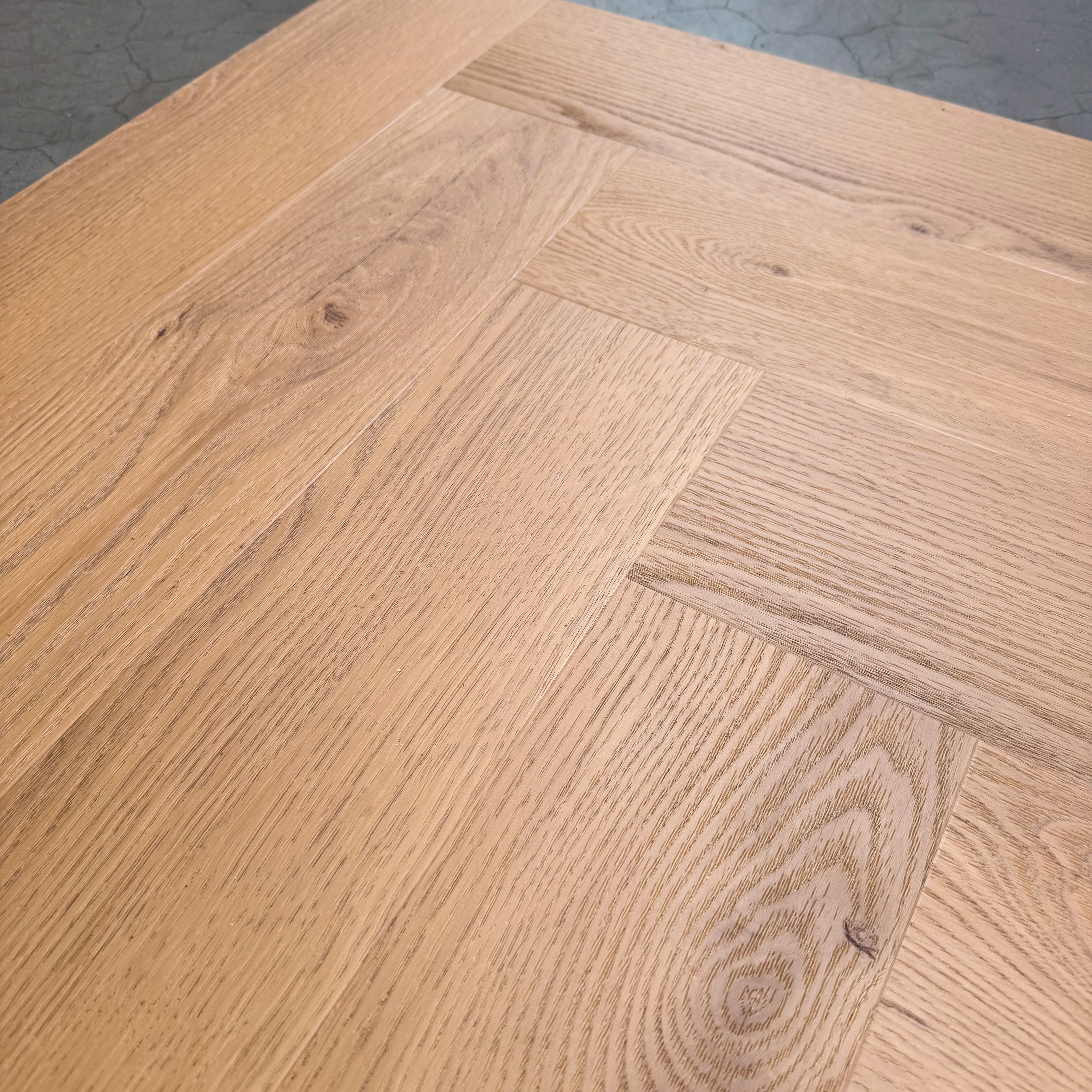 »Honey Oak« Premium Klick-Vinyl Fischgrät - Image 4