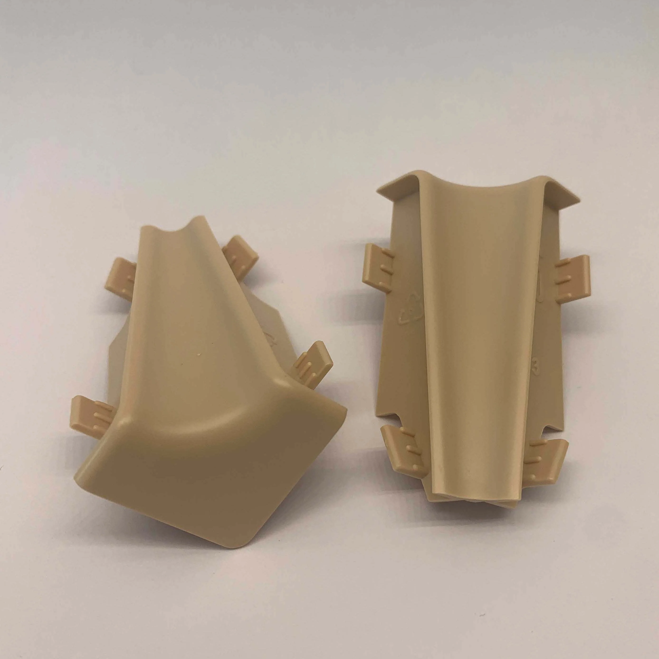 Innenecke Ahorn 58mm (2 Stück)